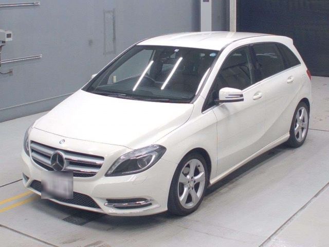 30456 Mercedes benz B class 246242 2013 г. (CAA Gifu)